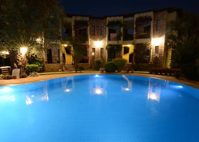 Ξενοδοχείο με διαμερίσματα Olive Garden 3*